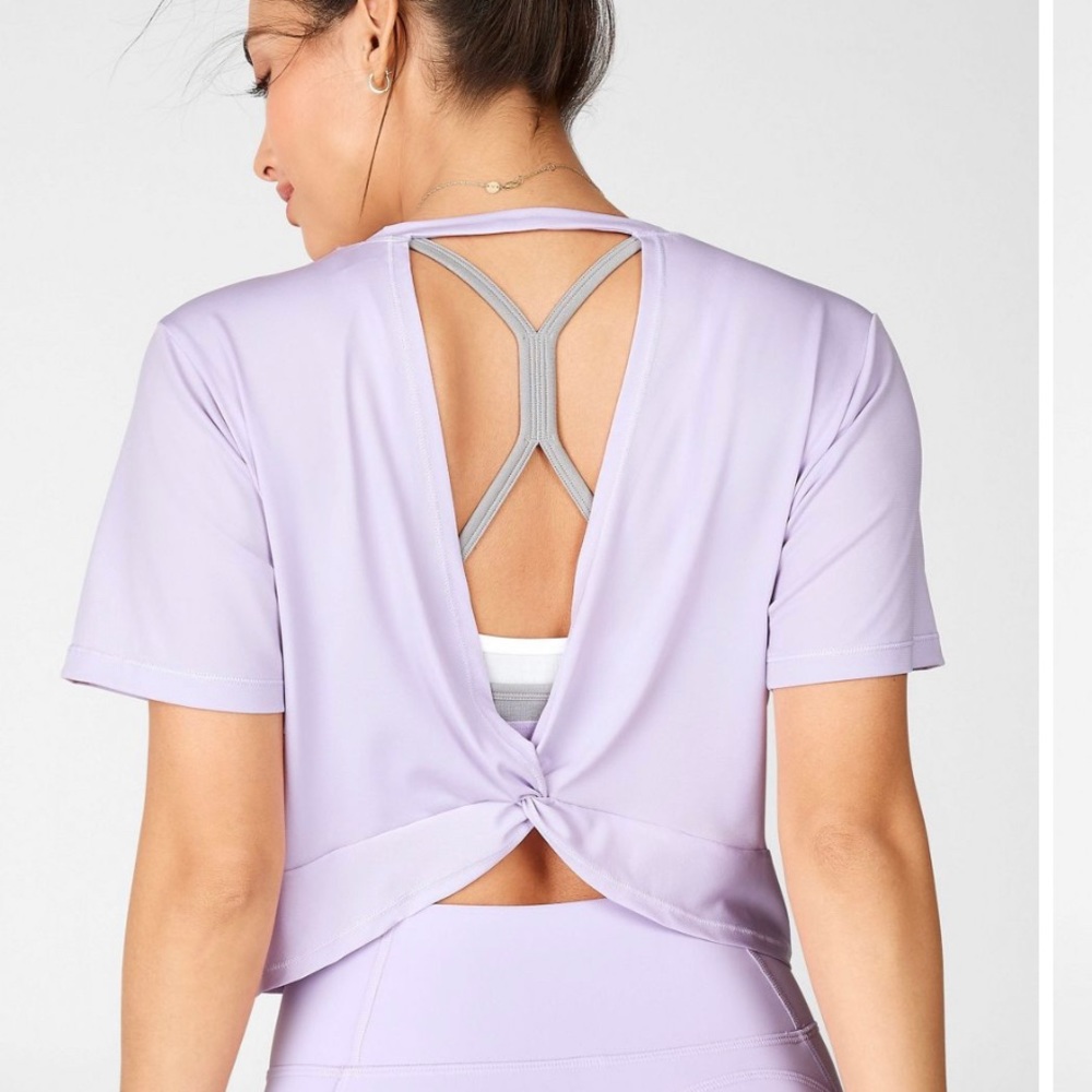 FABLETICS Pia Powertouch Light Twist Back Tee